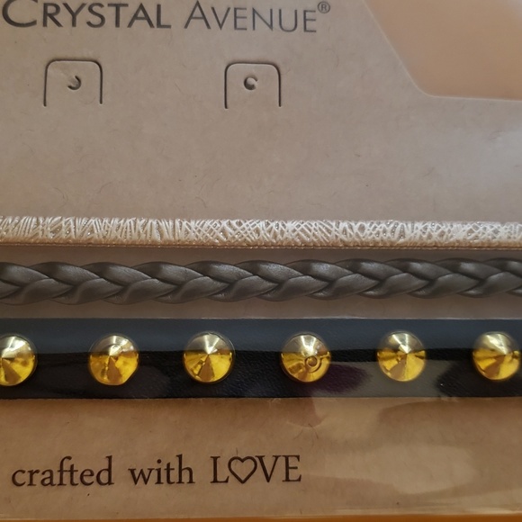 Faux Leather 3 Choker Necklaces - Picture 5 of 8